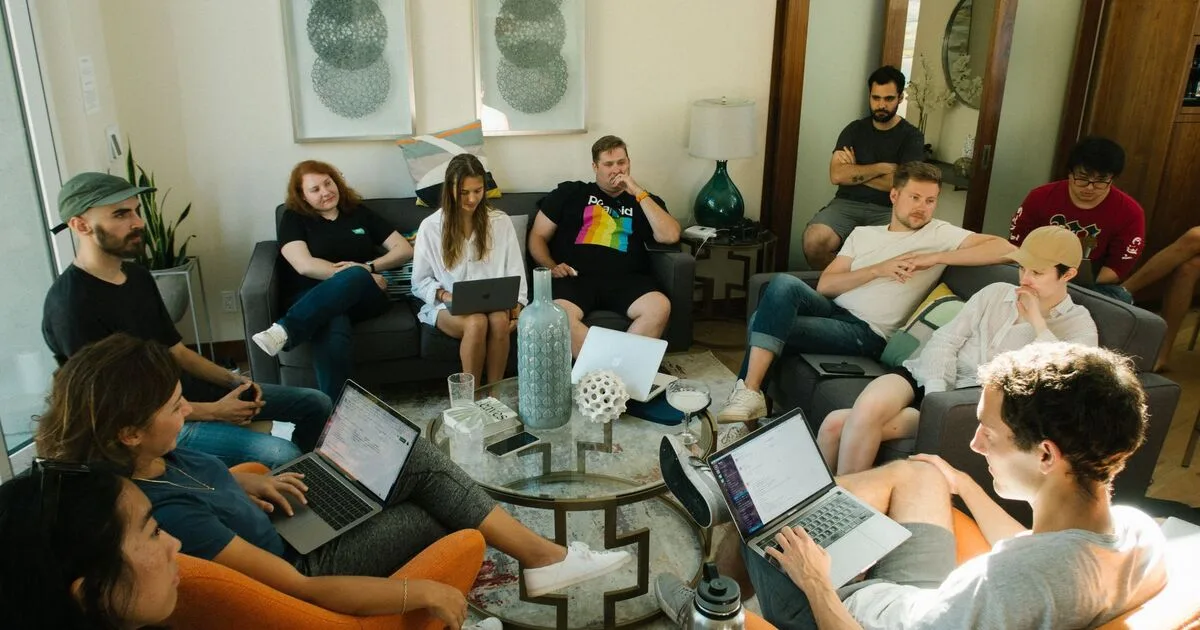 Reddit Ad Revenue Just Grew 64% in a Quarter. Here Is Why Advertisers Are Paying Attention.